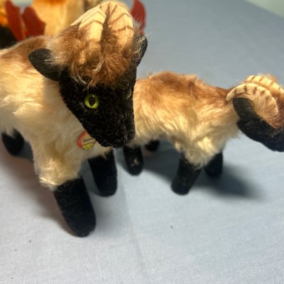 15 Steiff Small Collectible Animals - Image 5 of 13