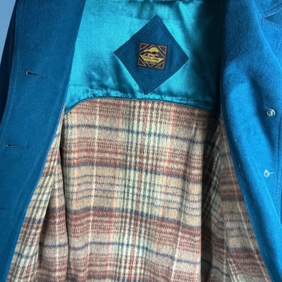 Assorted coats and jackets with fur, wool, and shearling linings - Image 2 of 13