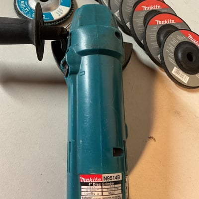 Makita 4-inch Disc Grinder and Craftsman belt sander - Image 4 of 4