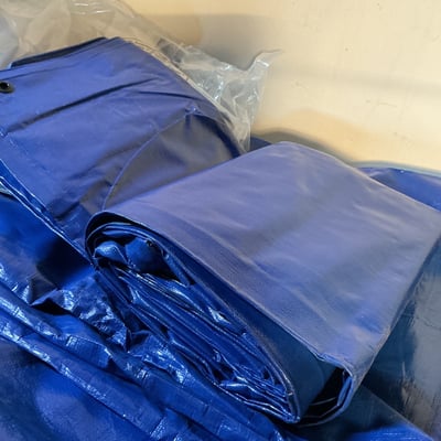 Three large blue tarps - Image 3 of 3