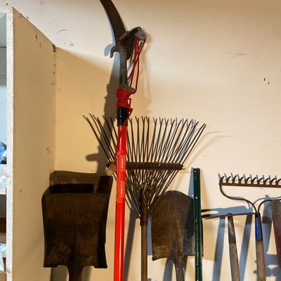 Wheelbarrow and Garden Tools - Image 5 of 10