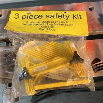 Black & Decker Workmate Portable Workbench with Safety Kit - Image 4 of 4