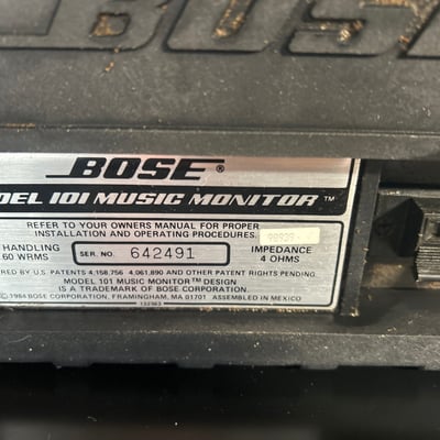 Vintage Stereo, JVC MP3 player, Bose speakers  - Image 4 of 11