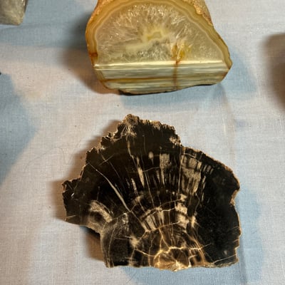 Geodes and Agate Slices Collection - Image 3 of 6