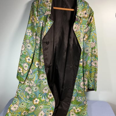 Vintage Women’s Clothing - Image 5 of 8