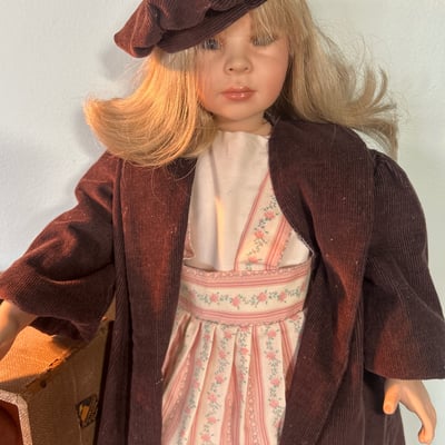 3 Vintage dolls with clothing and storage boxes - Image 4 of 10