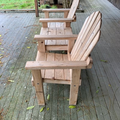 Outdoor wooden Adirondack chairs and matching bench - Image 2 of 3