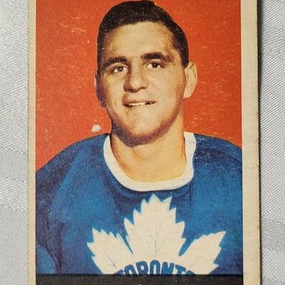 1960-61 Parkhurst Bob Baun Leafs Card  - Image 3 of 11