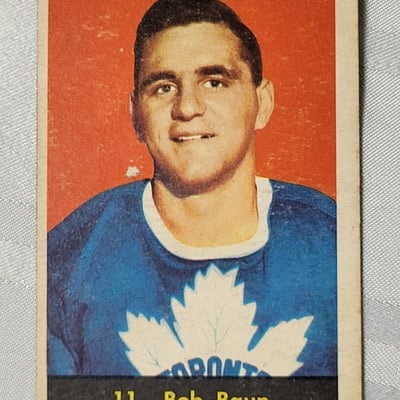1960-61 Parkhurst Bob Baun Leafs Card  - Image 1 of 11