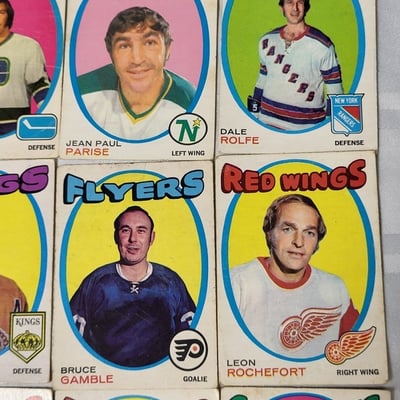 1971-71 OPC Hockey Card Lot of 17 - Image 8 of 13