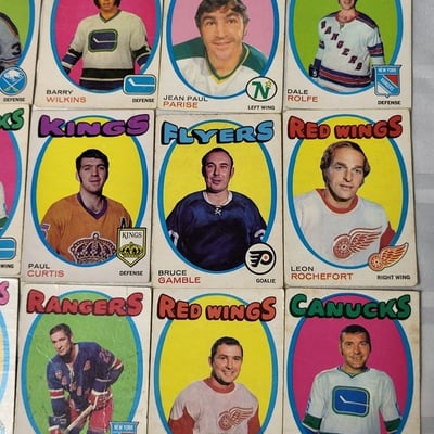 1971-71 OPC Hockey Card Lot of 17 - Image 2 of 13