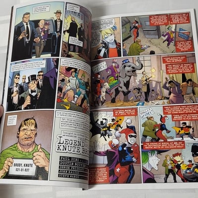 Detective Comics #1000 1940s Variant Cover by Bruce Timm DC Comics May 2019 - Image 11 of 14