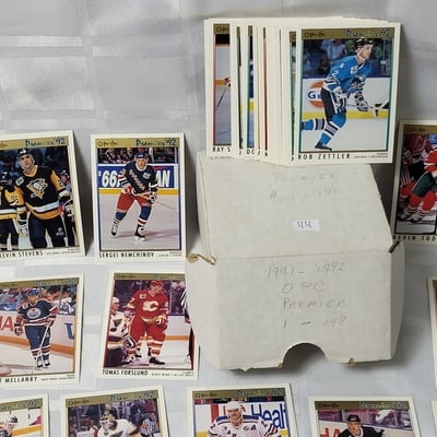 1991-92 OPC Premier Complete Hockey Set of 198  - Image 8 of 15
