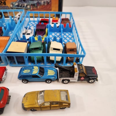 Matchbox Diecast Cars - Image 3 of 6
