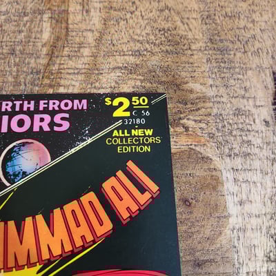 DC Superman vs. Muhammad Ali Treasury Comic - Image 4 of 8