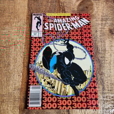 Amazing Spiderman #300 Newsstand - Image 1 of 9