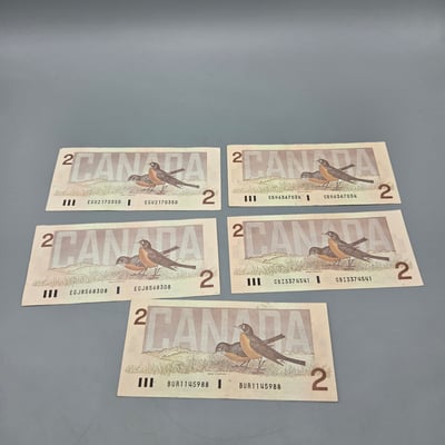 Canada $2 Bills x 5 - Image 2 of 2