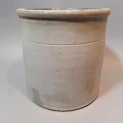 No. 2 Crock - Image 5 of 6