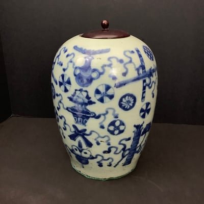 Large Vintage Ginger Jar - Image 1 of 8