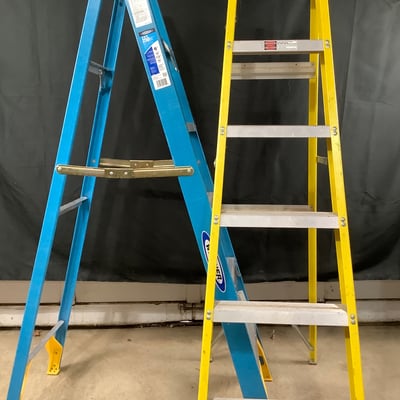 6-Foot Ladders - Image 1 of 3