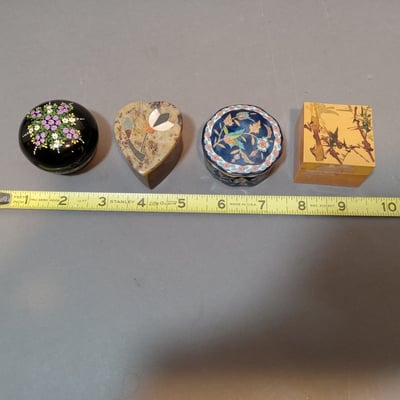 Assorted decorative boxes and accessories - Image 26 of 26