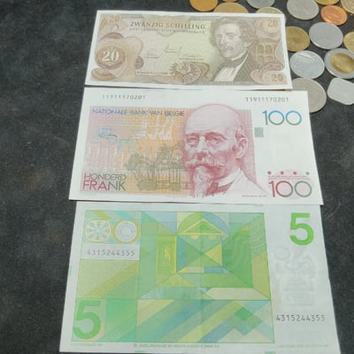 Foreign Paper Money & Coins - Image 8 of 25