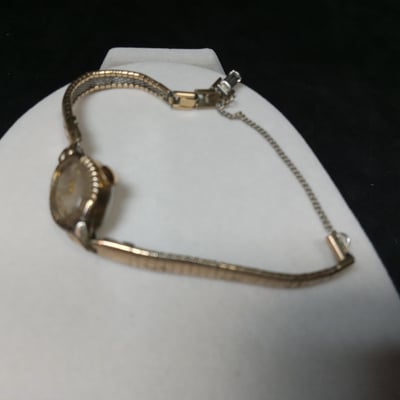 Vintage Ladies Wrist Watches - Image 27 of 27