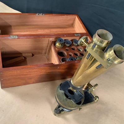 Antique R&J Beck Microscope w/Case - Image 4 of 7