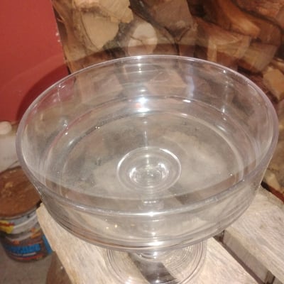 Clear glass pedestal bowl - Image 1 of 2
