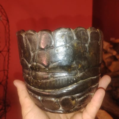 Valley Farm stoneware tumbler with stacked stone pattern - Image 1 of 3