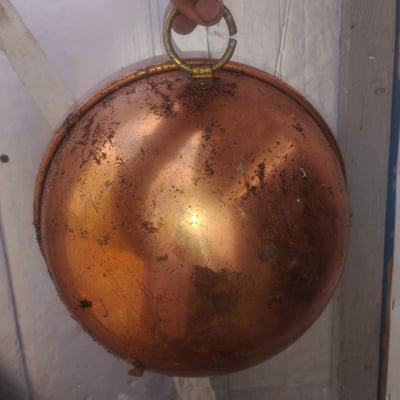 Copper pot lid with ring handle - Image 4 of 4