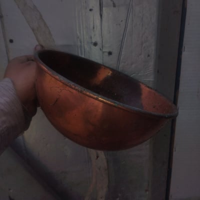 Copper pot lid with ring handle - Image 3 of 4