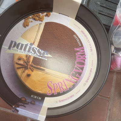 Assorted bakeware and baking accessories - Image 2 of 8