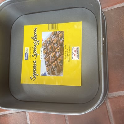 Assorted bakeware and baking accessories - Image 6 of 8