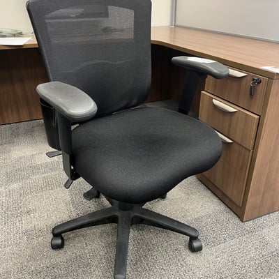 Image #0 for item Black Mesh Office Chair 