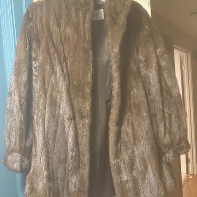 Brown Fur Coat with Murrays Label and 'Nancy' Embroidery - Image 5 of 7