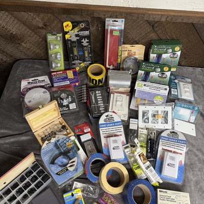 Assorted hardware and electrical supplies - Image 1 of 9