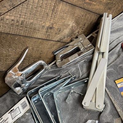 Assorted workshop tools and wheeled shelving cart - Image 8 of 10