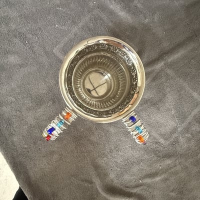 Assorted glassware and decorative metal items - Image 16 of 24