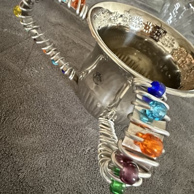 Assorted glassware and decorative metal items - Image 18 of 24