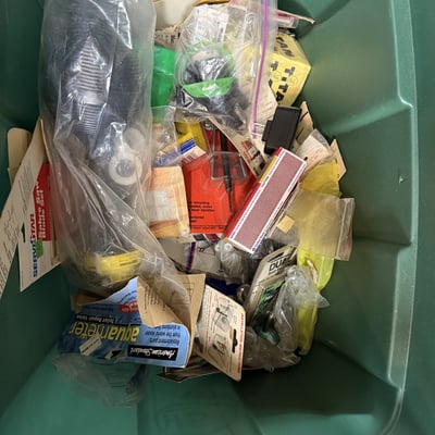 Mixed dinnerware and hardware tools assortment - Image 2 of 6