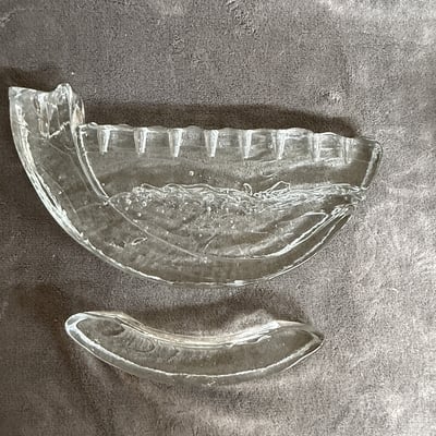 Assorted glassware and decorative metal items - Image 13 of 24