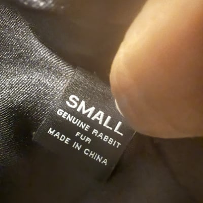 Black rabbit fur vest with Saks Fifth Avenue label - Image 4 of 6