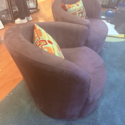 Purple circular lounge chairs with colorful pillows - Image 6 of 8