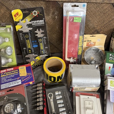 Assorted hardware and electrical supplies - Image 3 of 9