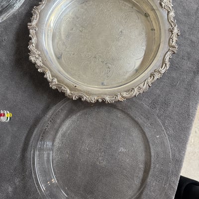 Assorted glassware and decorative metal items - Image 3 of 24