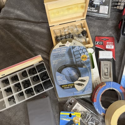 Assorted hardware and electrical supplies - Image 5 of 9