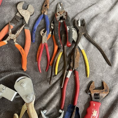 Assorted workshop tools and wheeled shelving cart - Image 6 of 10
