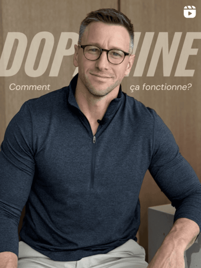 Personne assise avec confiance