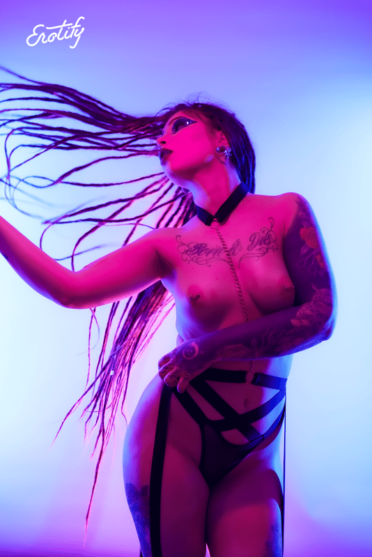 Christie Smile sample